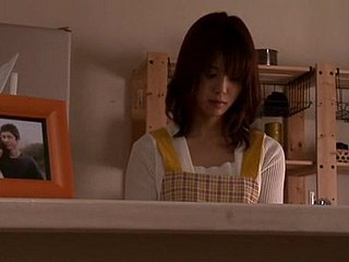 Azumi इतना भयानक लग रहा है लोग उसे योनी ड्रिलिंग कर रहे हैं, जबकि!