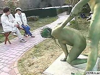 Zielone japońskie rzeźby ogrodowe pieprzyć publicznie