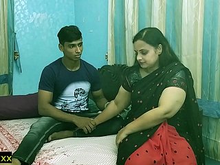 เด็กวัยรุ่นอินเดียร่วมเพศ Bhabhi เซ็กซี่ของเขาแอบอยู่บ้าน !! เพศวัยรุ่นอินเดียที่ดีที่สุด