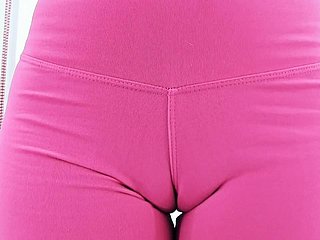 Amazing Body Teen BIG Pest Yoga Pants CAMELTOE Unscheduled Pussy