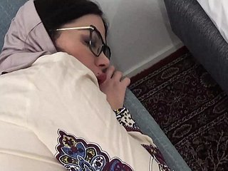 Marokkanischer arabischer heißer Porno mit X MILF mit großem Arsch