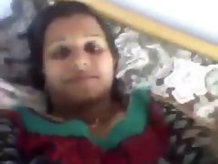 Indian Doll montrant sa chatte 4 son BF